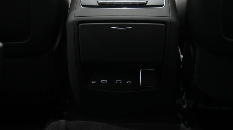 2025 CADILLAC ESCALADE V-Series 6.2L SUPERCHARGED