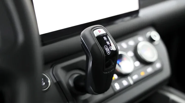 Land Rover Defender 525 V8 Edition