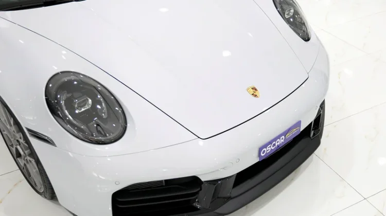 Porsche  911 Carrera