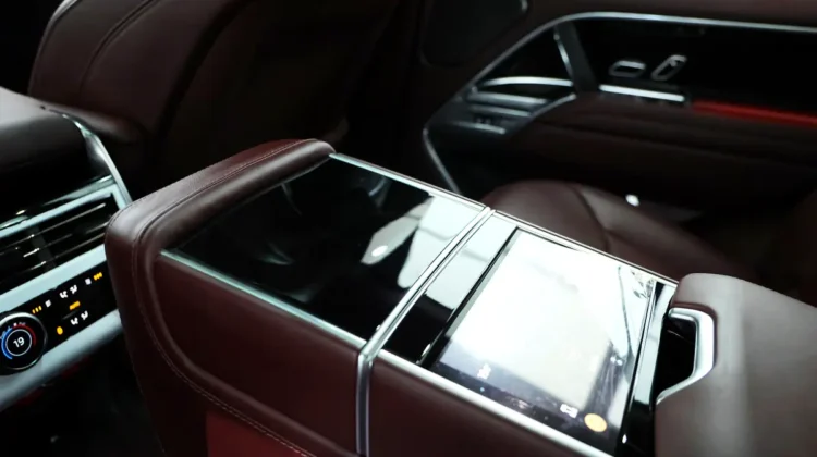 Land Rover Range Rover Autobiography