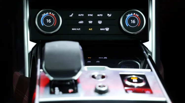 Land Rover Range Rover Autobiography