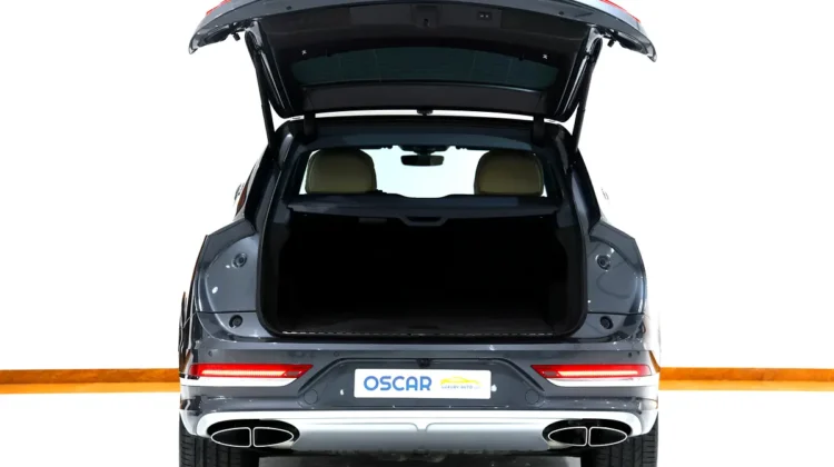 Bentley Bentayga EWB Azure