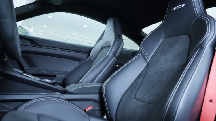 Porsche 911 Carrera GT3