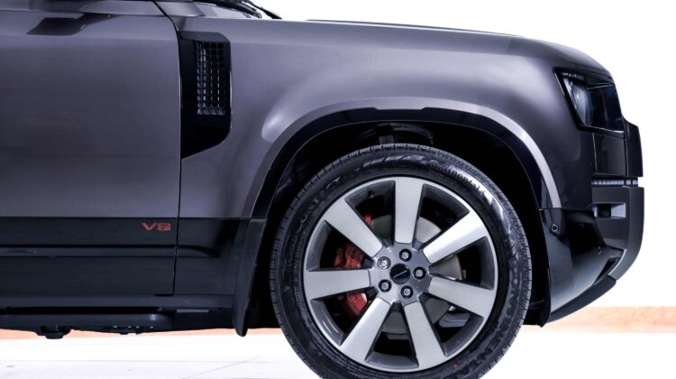 LandRover Defender 110 Ultimate Edition P525