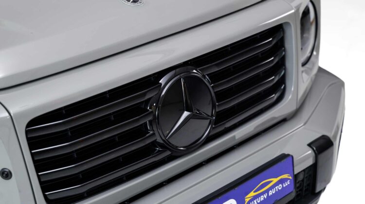 Mercedes-Benz G-Class G 500